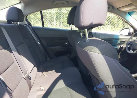 2015 Chevrolet Cruze 1Lt Auto z USA, uszkodzony, nr VIN 1G1PC5SB8F7223901